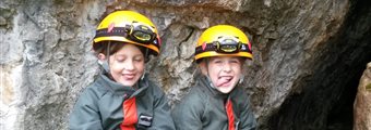 Spéléologie en grotte - Grotte du Poujol dans les Gorges de la Jonte - BeAba sport et activités nature en Aveyron