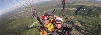Beaba sports de pleine nature : parapente à Millau dans les Gorges du Tarn en Aveyron