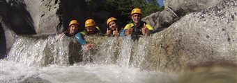 Sport nature aquatic activity - canyoning and aqua trekking in the Gorges de la Dourbie B&Aba nature